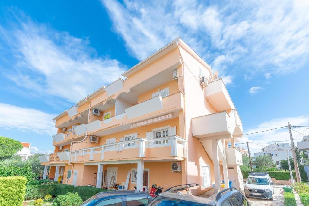 Apartments Niko โนวาลยา ภายนอก รูปภาพ